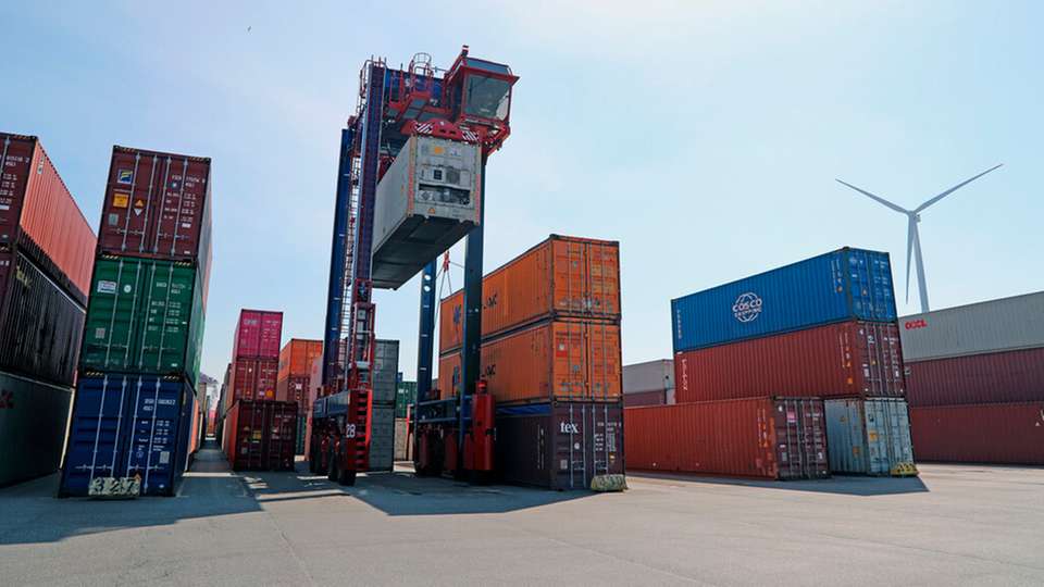 Mehr Hybride Van Carrier F R Container Terminal Tollerort